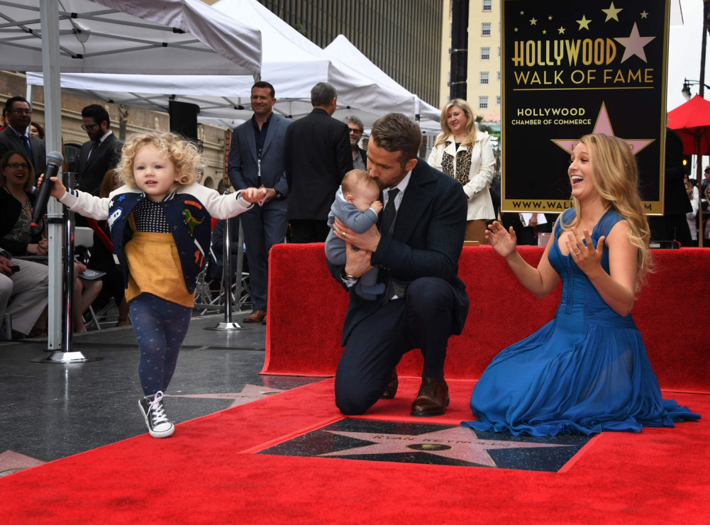 Blake Lively i Ryan Reynolds pokazali swoje dzieci - wyglądają przepięknie