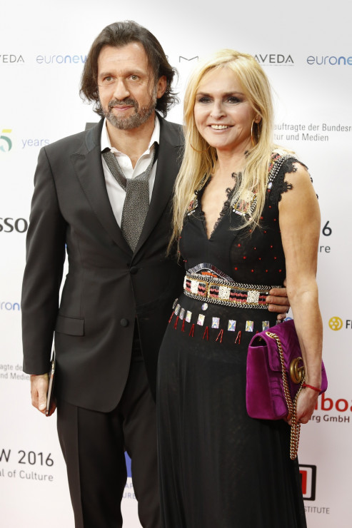 Monika Olejnik z mężem podczas gali Europejskich Nagród Filmowych