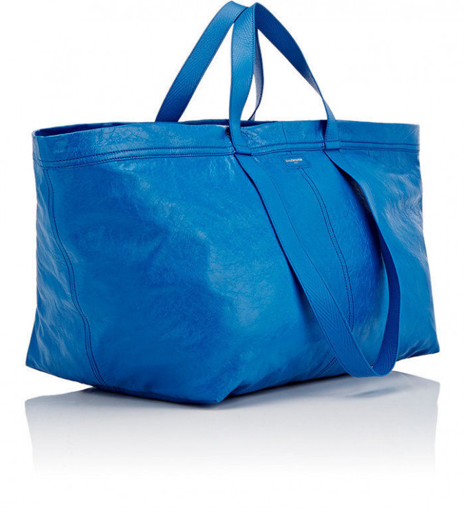 Bezcenna reakcja IKEA na niebieską torbę Balenciaga