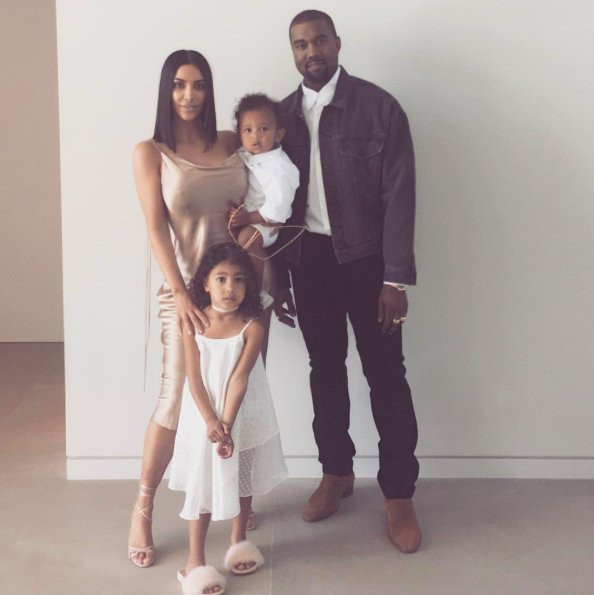 Kim Kardashian i Kanye West zaprojektowali ubrania dla dzieci