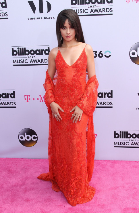 Billboard Music Awards 2017: Camila Cabello na czerwonym dywanie