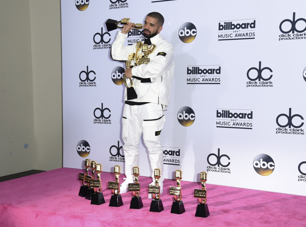 Billboard Music Awards 2017: Drake na czerwonym dywanie