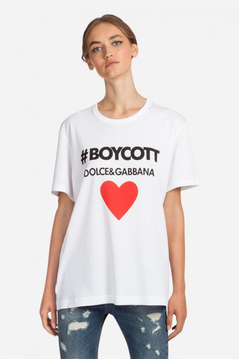 T-shirt #boycott Dolce & Gabbana można kupić w sklepie internetowym marki