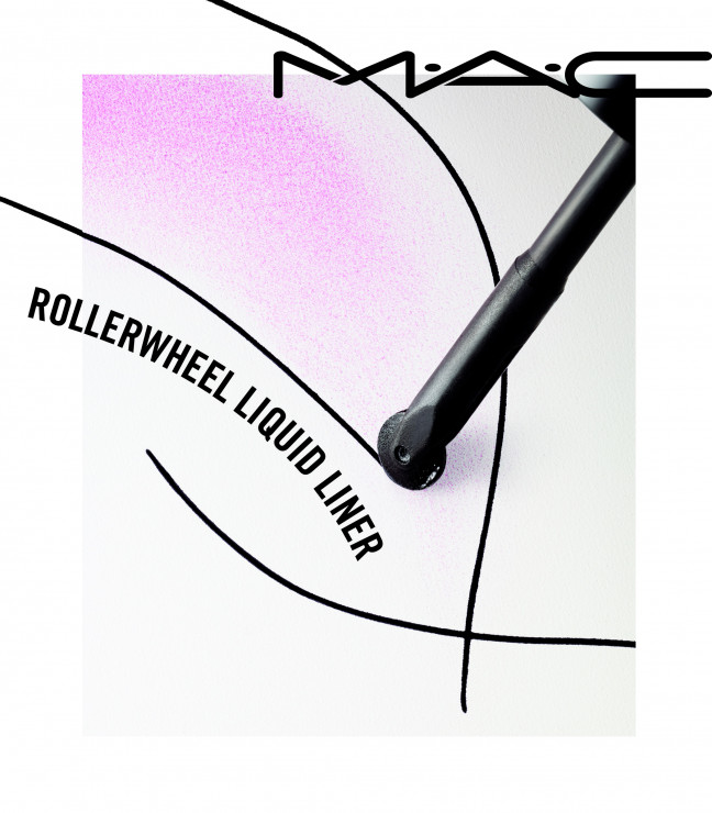 M.A.C Rollerwheel Liquid Liner z końcówką w formie obracającego się dysku