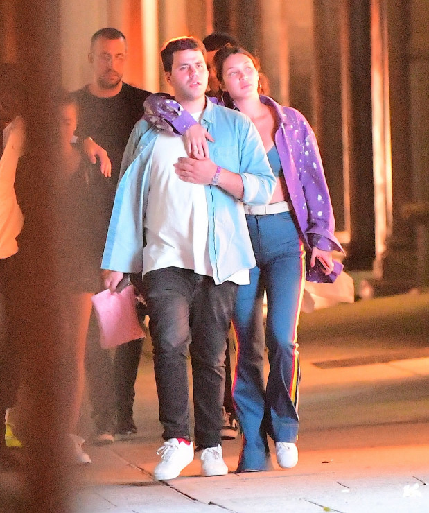 Bella Hadid i DJ Daniel Chetrit na wspólnym spacerze
