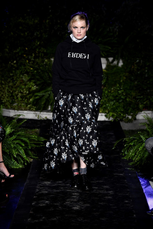 Pokaz kolekcji ERDEM x H&M: chcemy taką bluzę!