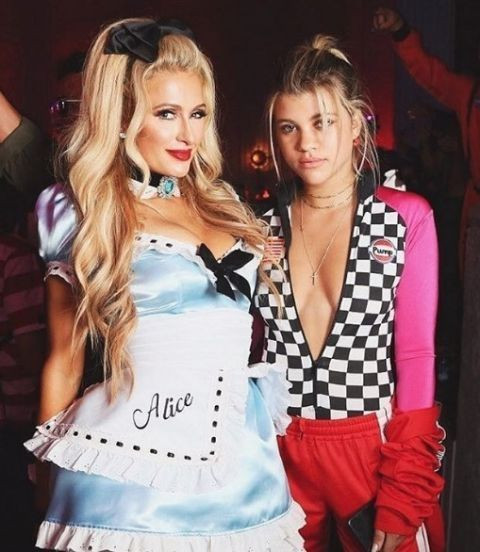 Paris Hilton w stylizacji na Halloween