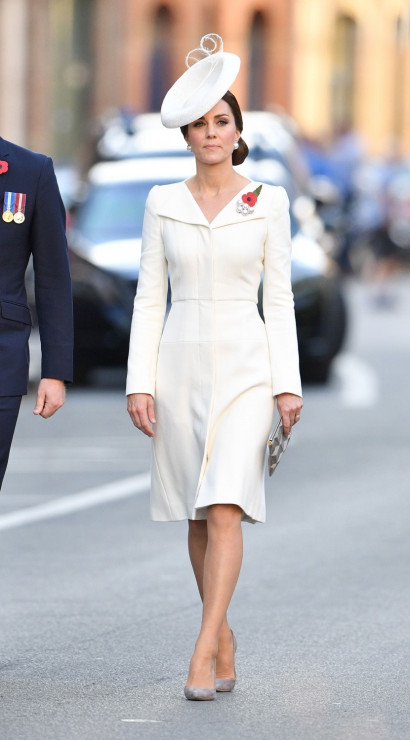 Księżna Cambridge cała na biało podczas wizyty w Belgii w 2017 roku