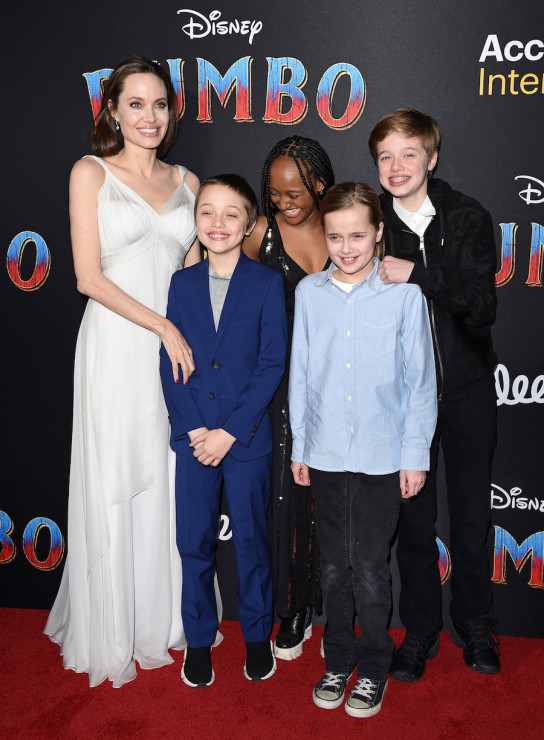 Angelina Jolie z dziećmi na premierze filmu „Dumbo”