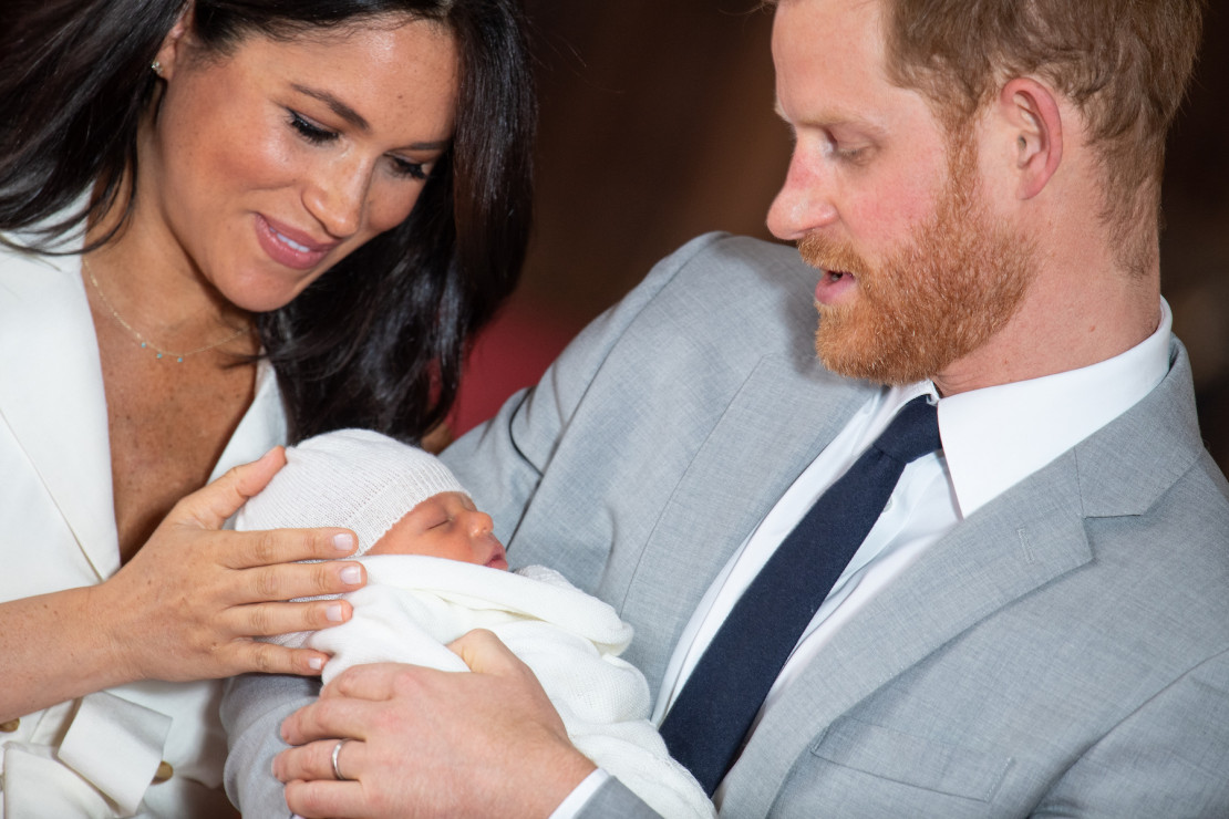 Dziecko Meghan Markle i księcia Harry'ego jest siódme w kolejce do brytyjskiego tronu.