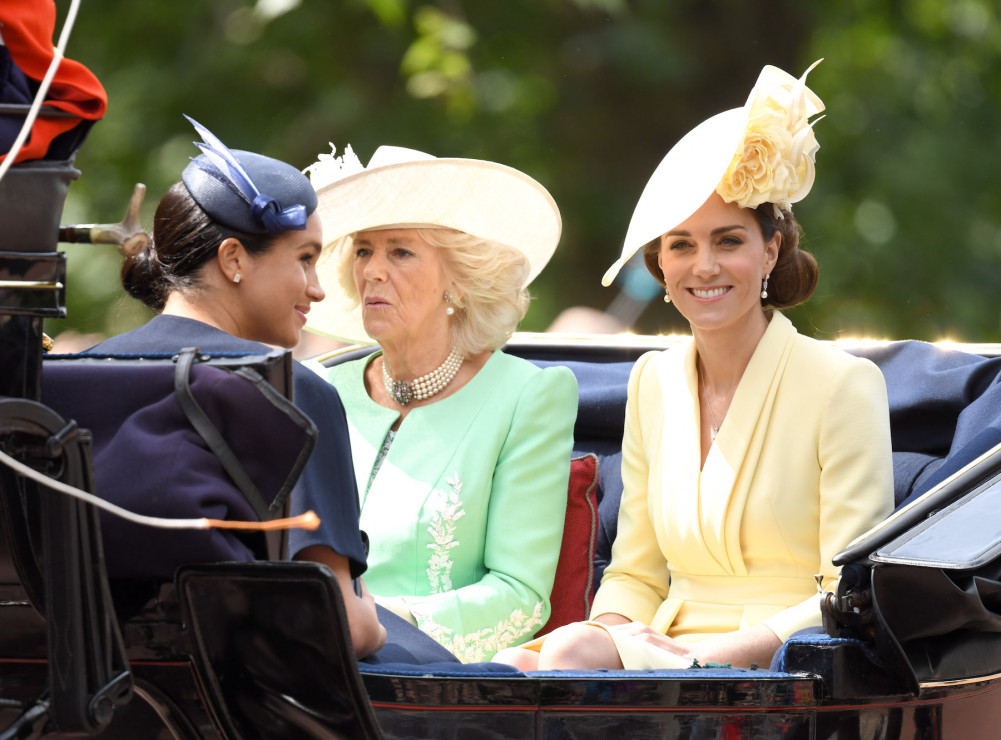 Księżna Kate na tę wyjątkową uroczystość założyła sukienkę Alexander McQueen i kapelusz Philip Treacy.