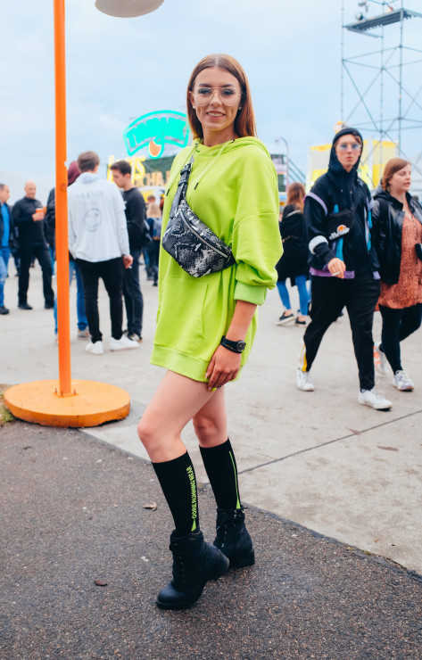 Open'er 2019: moda festiwalowa. Najlepsze stylizacje z czwartego dnia festiwalu [zdjęcia]