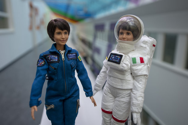 Barbie inspiruje dziewczynki do bycia astronautkami i inżynierami