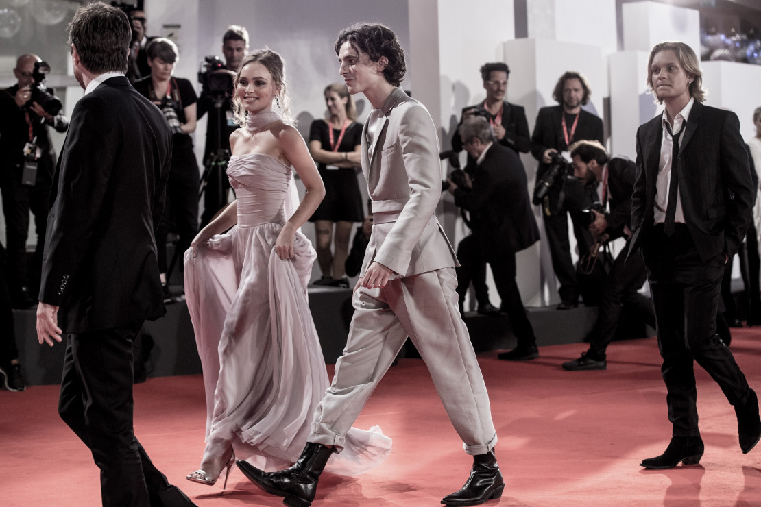 Lily-Rose Depp i Timothée Chalamet na 76. Festiwalu Filmowym w Wenecji