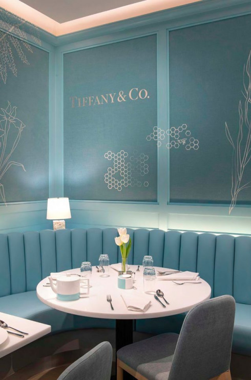 Kawiarnia Tiffany & Co w londyńskim Harrodsie.