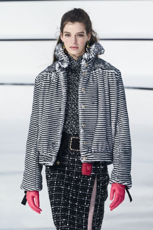 Pokaz kolekcji Chanel na jesień-zimę 2020/21.