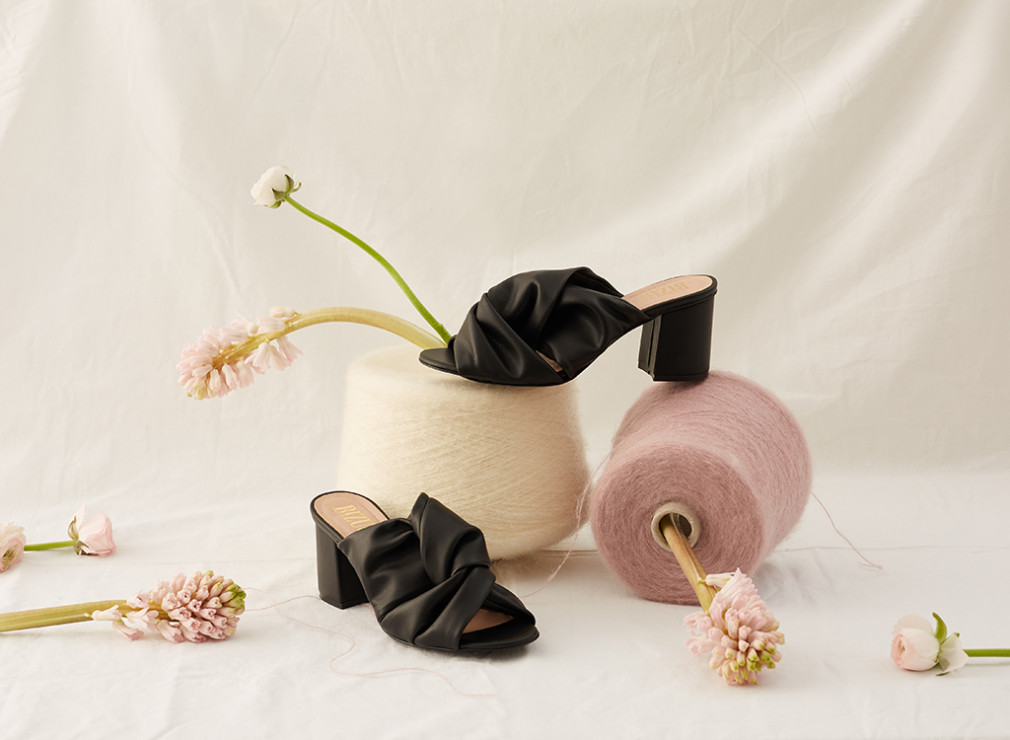 Modne buty na wiosnę 2020 - pokochacie klapki z nowej kolekcji BIZUU