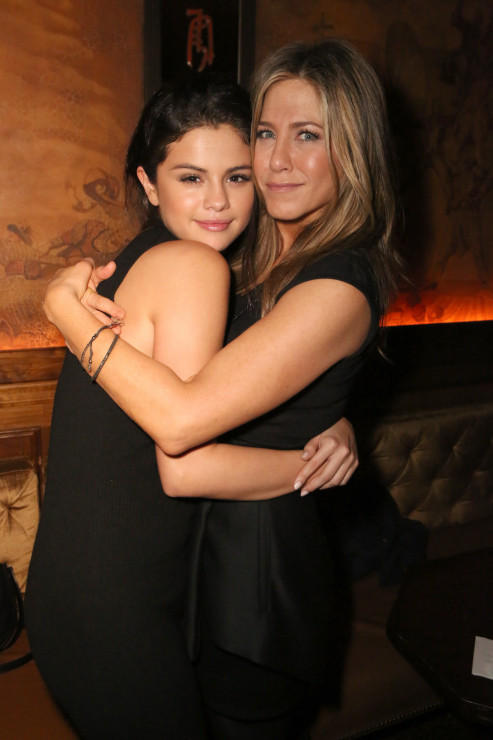 Selena Gomez i Jennifer Aniston