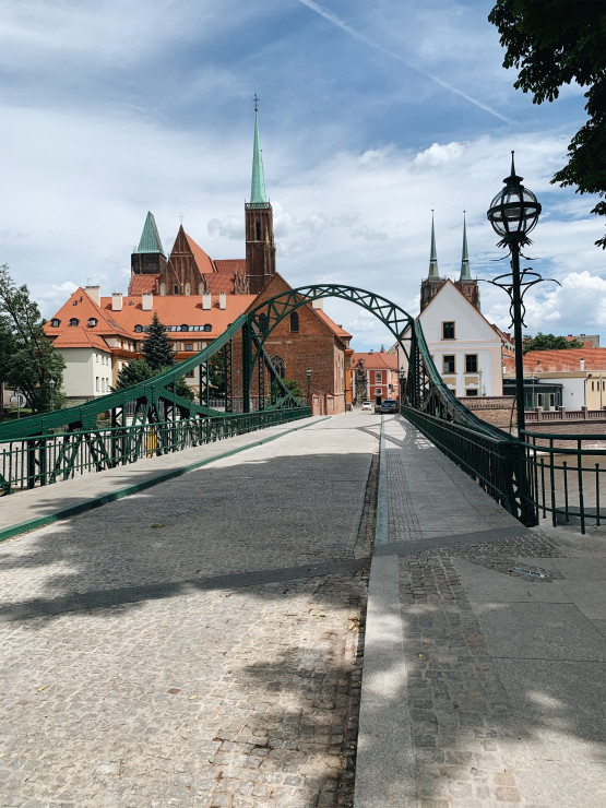 Most Tumski we Wrocławiu (znany również jako Most Zakochanych)