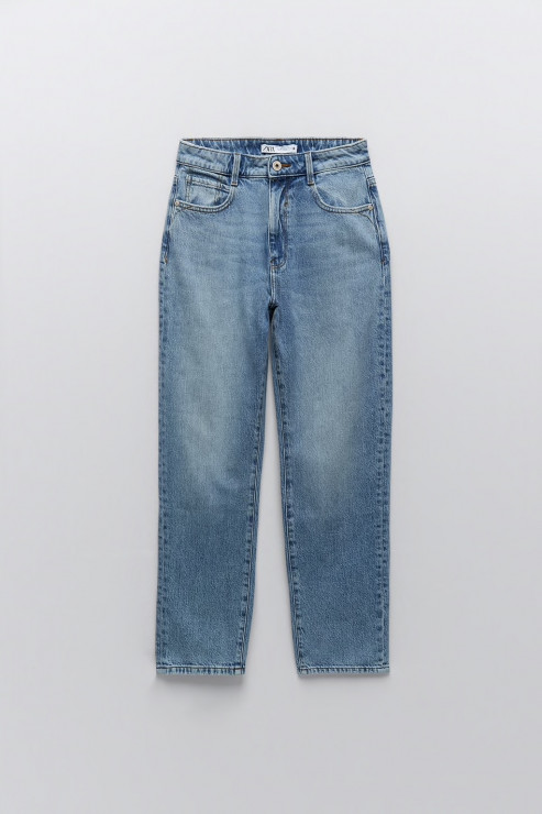 Nowości Zara na lato 2020: Spodnie mom jeans – model z 1975 roku,  119 zł
