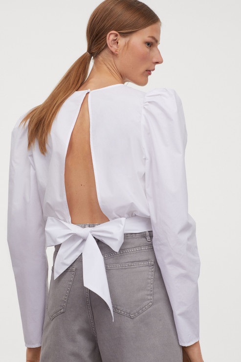 Romantyczna biała bluzka, H&M, 79,90 zł (tył)