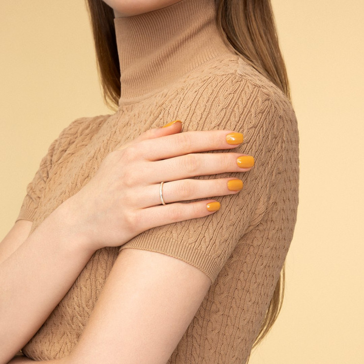 Modne paznokcie 2020: kolekcja lakierów hybrydowych Treat Yourself od  NEONAIL