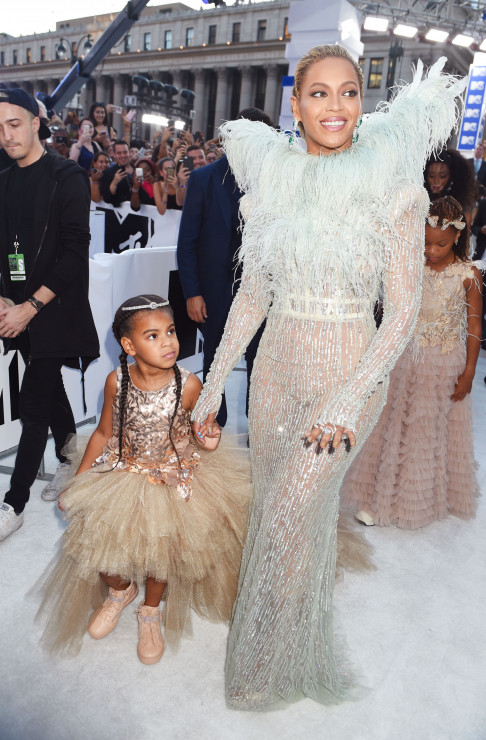 Beyoncé z córką Blue Ivy – MTV Music Awards 2016.