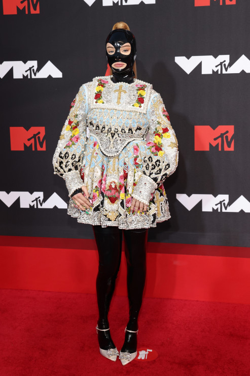 MTV Video Music Awards 2021 – stylizacje gwiazd: Kim Petras