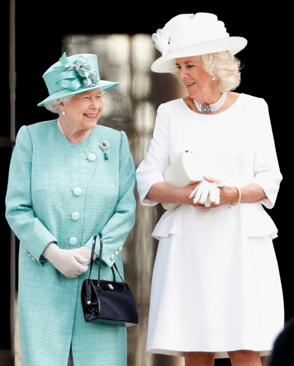 Elżbieta II chce, by po jej śmierci księżna Camilla nosiła tytuł „królowej małżonki”