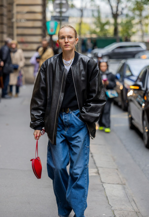 Najlepsze stylizacje street style na Paris Fashion Week