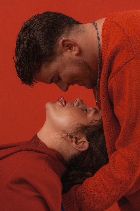 „New Romantic” od marki Ania Kruk to święto miłości, która niejedno ma imię. Walentynki bez granic to plan nie tylko na ten rok