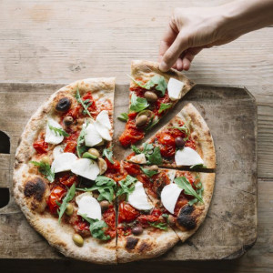 pizza-fit-przepis-na-zdrowa-pizze-z-warzywami