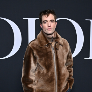 Robert Pattinson na pokazie Dior Homme jesień-zima 2023/2024