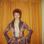 Glam rock – na czym polega ten styl? Oto jak ubrać się w stylu gwiazd rocka lat 70.